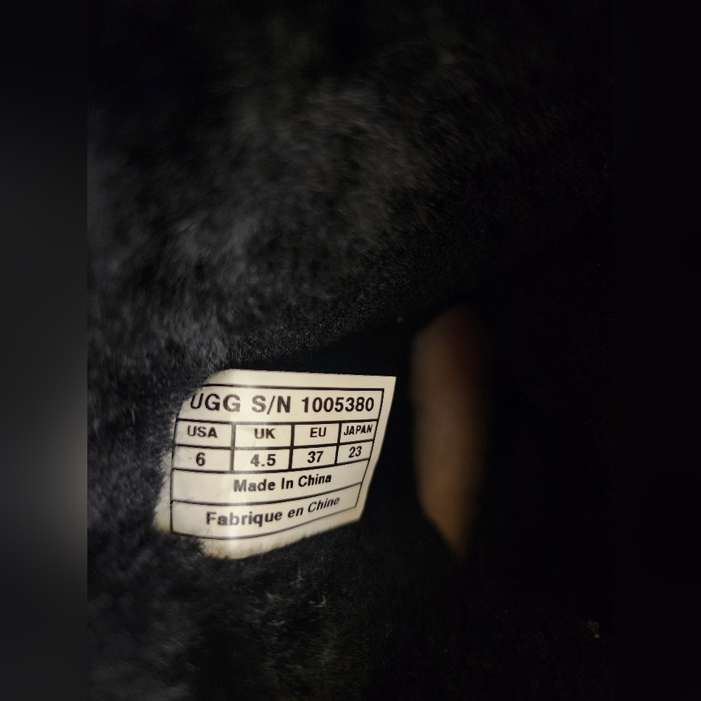 Black Uggs - image 7